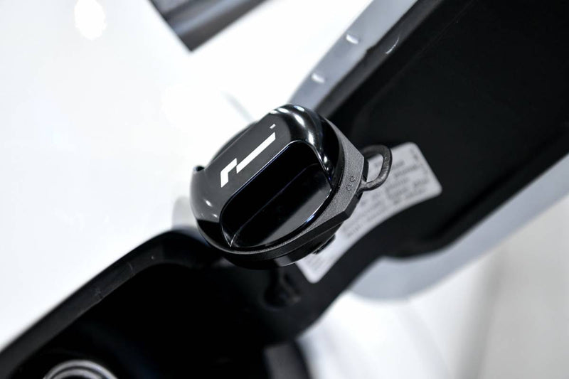 Racingline Billet Fuel Cap - Push &amp; Twist Type | VWR19G711