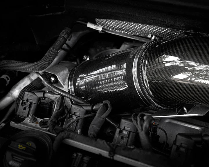 Integrated Engineering Silicone Adapter for 4" Turbo Inlets With IE Carbon Intake