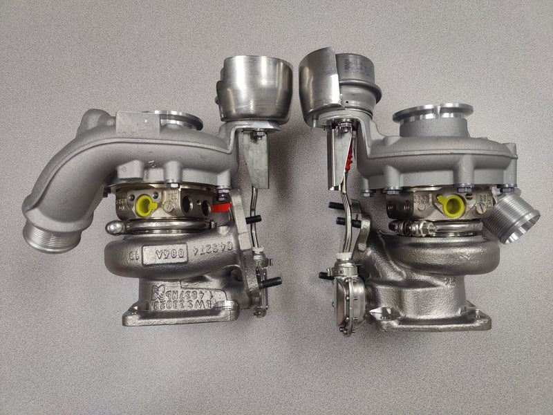 M800 991.2 Carrera/ S / GTS 3.0L Turbocharger Set *Read Core Notes*
