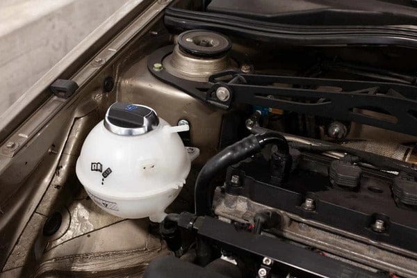 Fabless Expansion Tank Relocation Bracket - VW Mk2 | Mk3 | Corrado