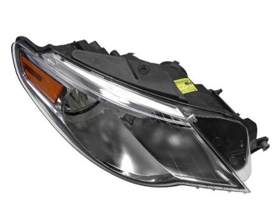 VW Headlight Assembly – Passenger Right 3C8941006F – Magneti Marelli LUS6971
