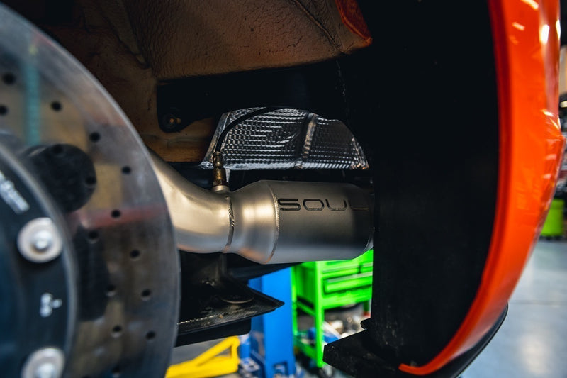 Porsche 718 GT4 RS / Spyder RS SOUL Resonated Over Axle Pipes