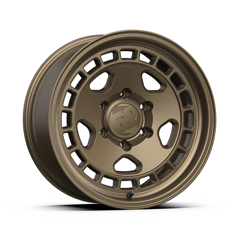 fifteen52 Turbomac HD Classic 17x8.5 5x150 ET0 Wheel - Bronze