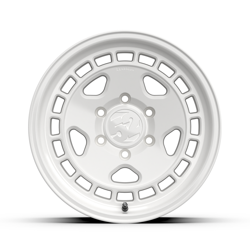 fifteen52 Turbomac HD Classic 17x8.5 5x150 ET0 Wheel - Classic White