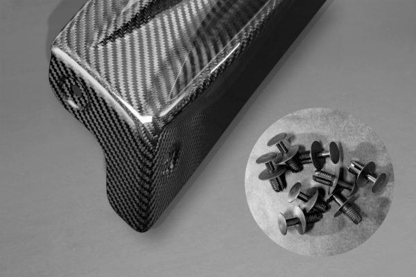 Audi RS4 (B9) – Carbon Fiber Side Fins 03AU05210001KG