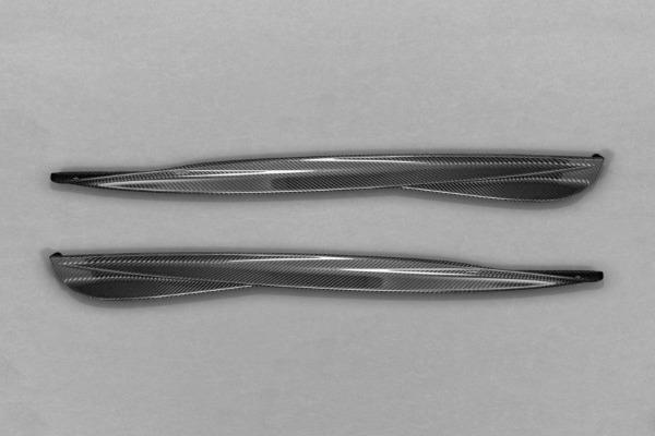 Audi RS4 (B9) – Carbon Fiber Side Fins 03AU05210001KG