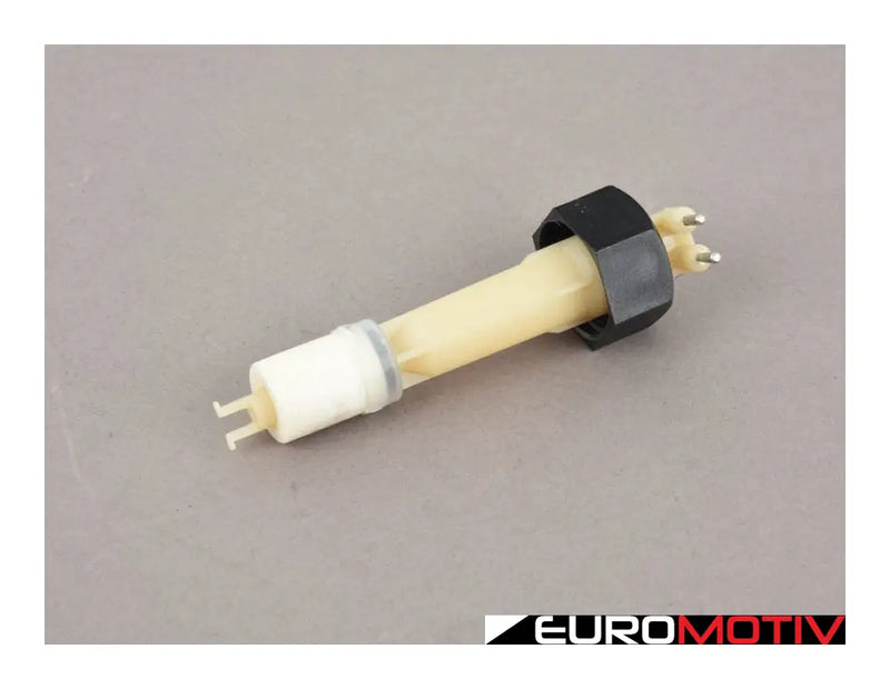 Coolant Level Sensor For Expansion Tank (3 Mm Style Pin Connector)