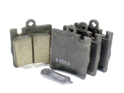 AKEBONO EURO Brake Pad Set - EUR 873