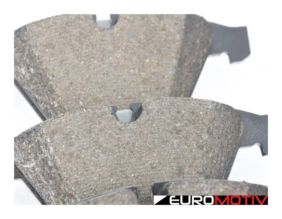 Front And Rear Brake Pad Kit