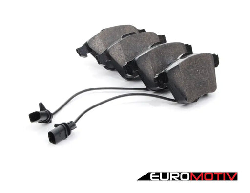 Front Brake Pad Set