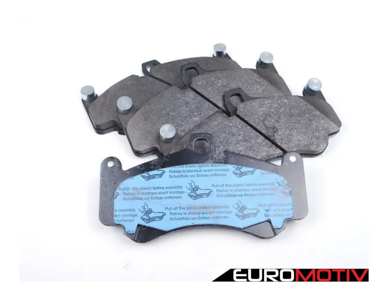 Front Brake Pad Set