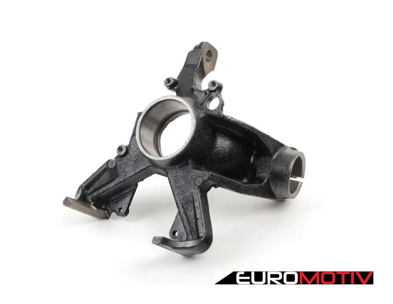 Front Spindle / Wheel Bearing Housing - Right