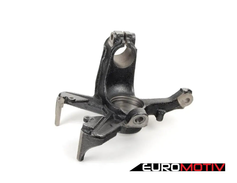 Front Spindle / Wheel Bearing Housing - Right