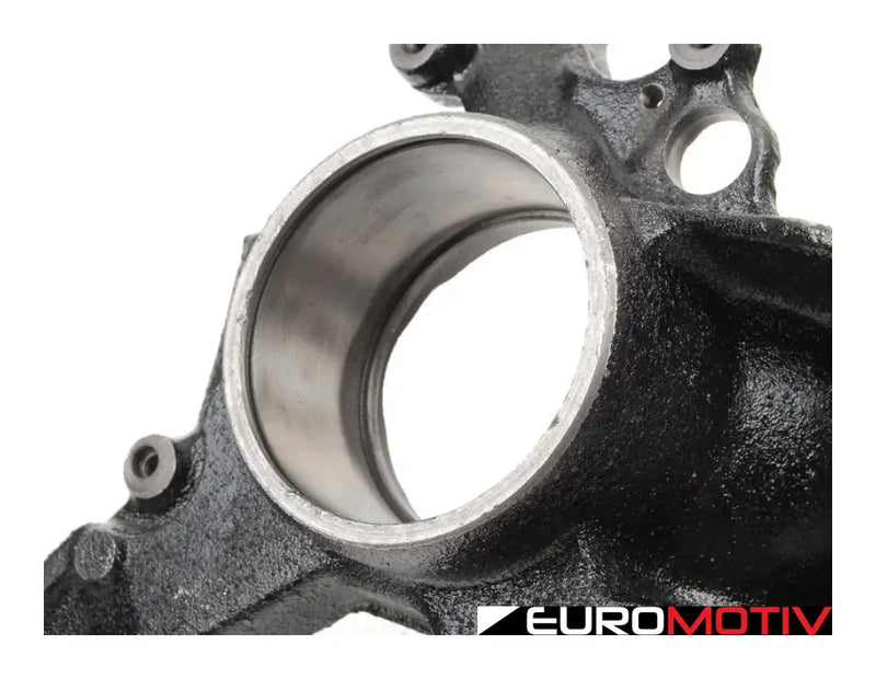 Front Spindle / Wheel Bearing Housing - Right