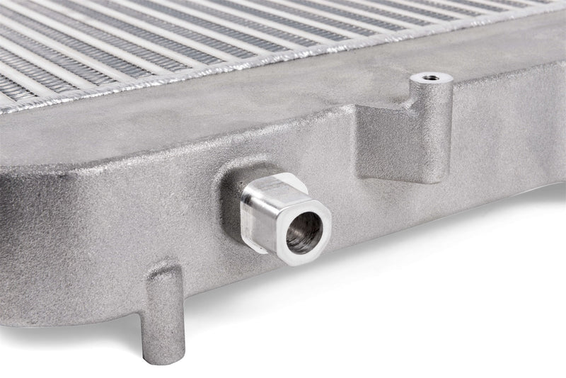 APR Intercooler System - IC100018