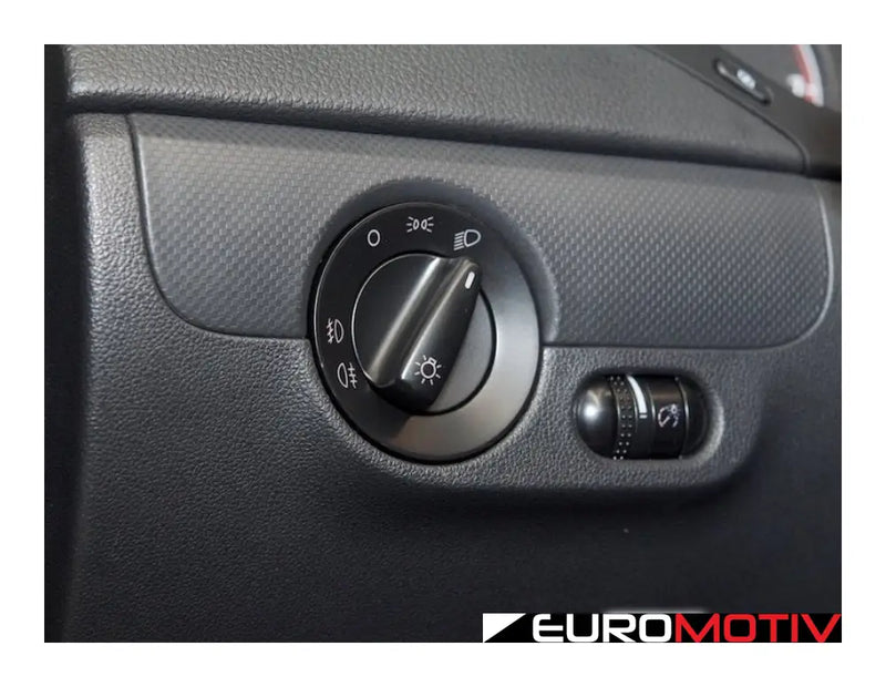 Standard European Headlight Switch - Black