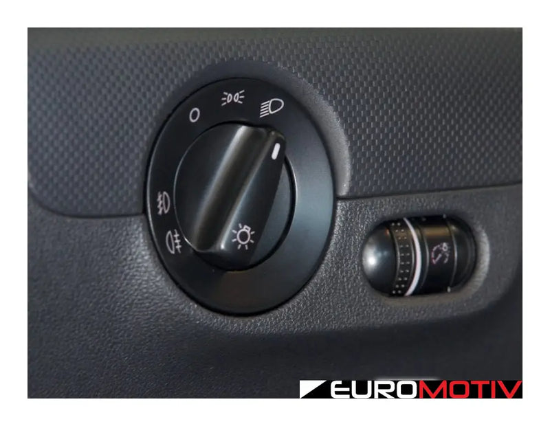 Standard European Headlight Switch - Black