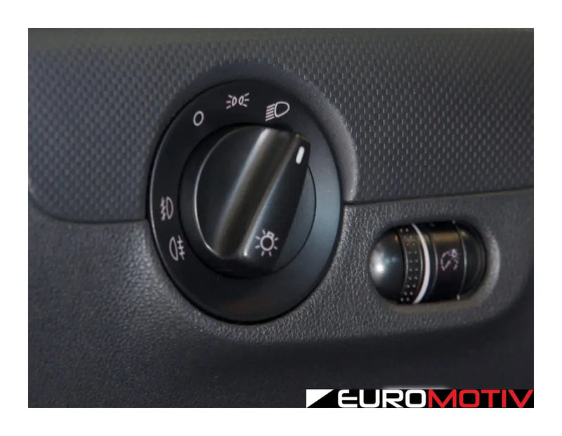 Standard European Headlight Switch - Black