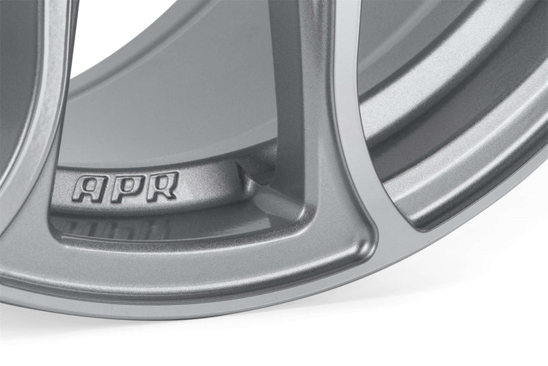 APR Flow Formed Wheels; 18 x 8.5 in. ET45; 19.4 lbs.; Hyper Silver; - WHL00010