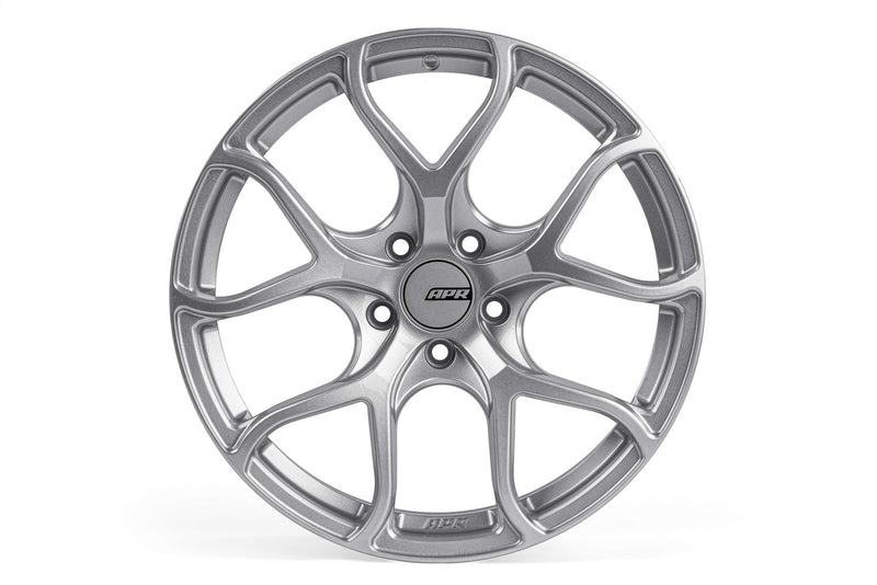APR Flow Formed Wheels; 18 x 8.5 in. ET45; 18.5 lbs.; Hyper Silver; - WHL00015