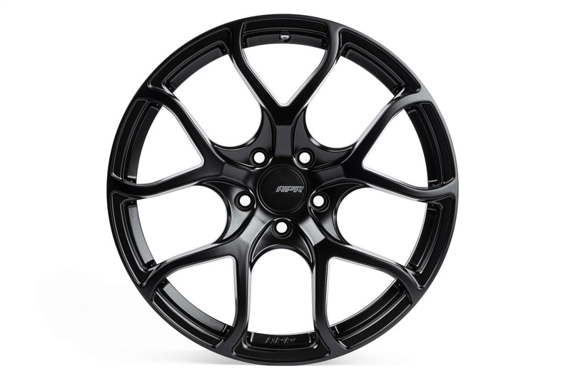 APR Flow Formed Wheels; 18 x 8.5 in. ET45; 18.5 lbs.; Satin Black; - WHL00017